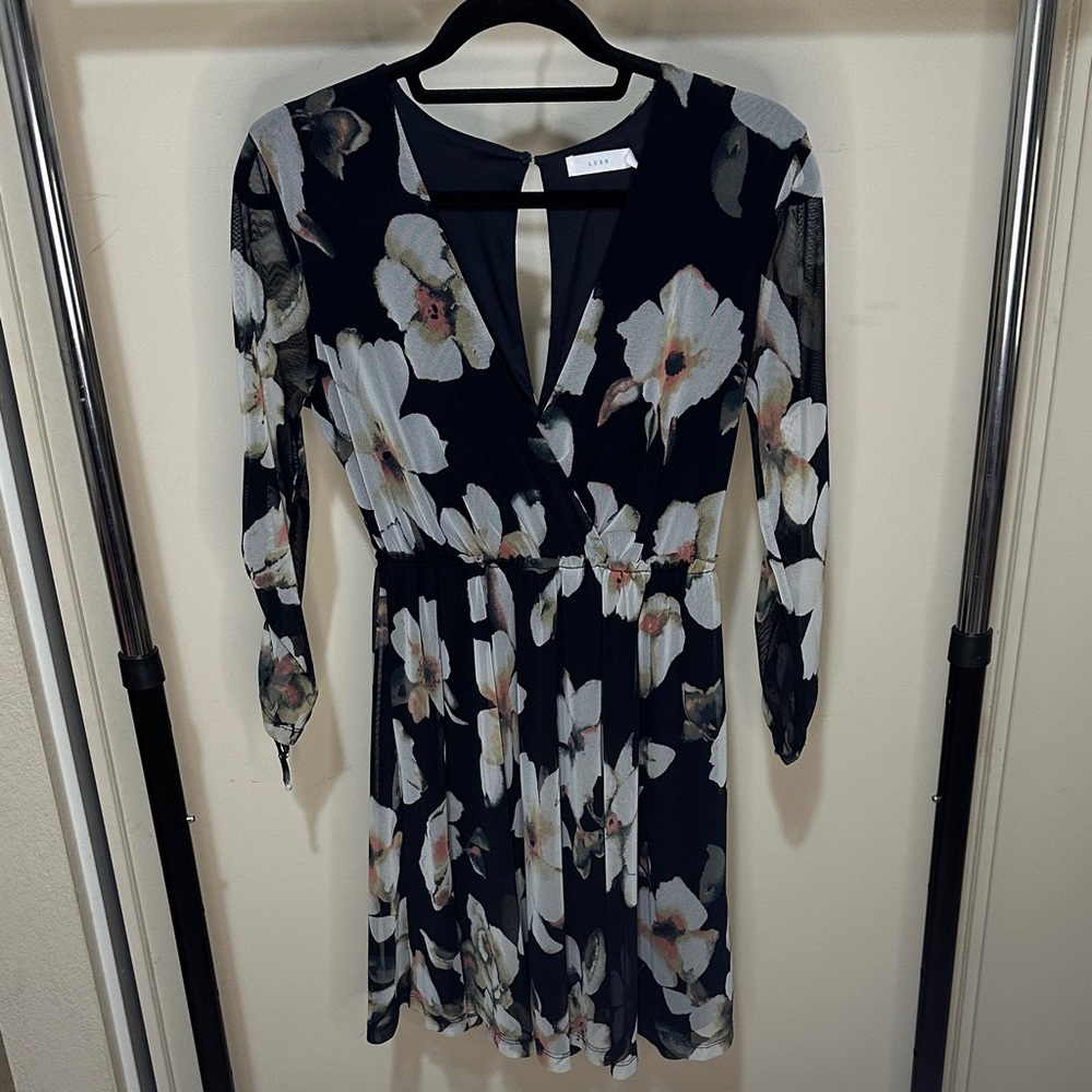 Lush Black Floral Long Sleeve Dress